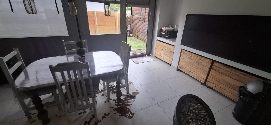 To Let 3 Bedroom Property for Rent in Sonkring Western Cape